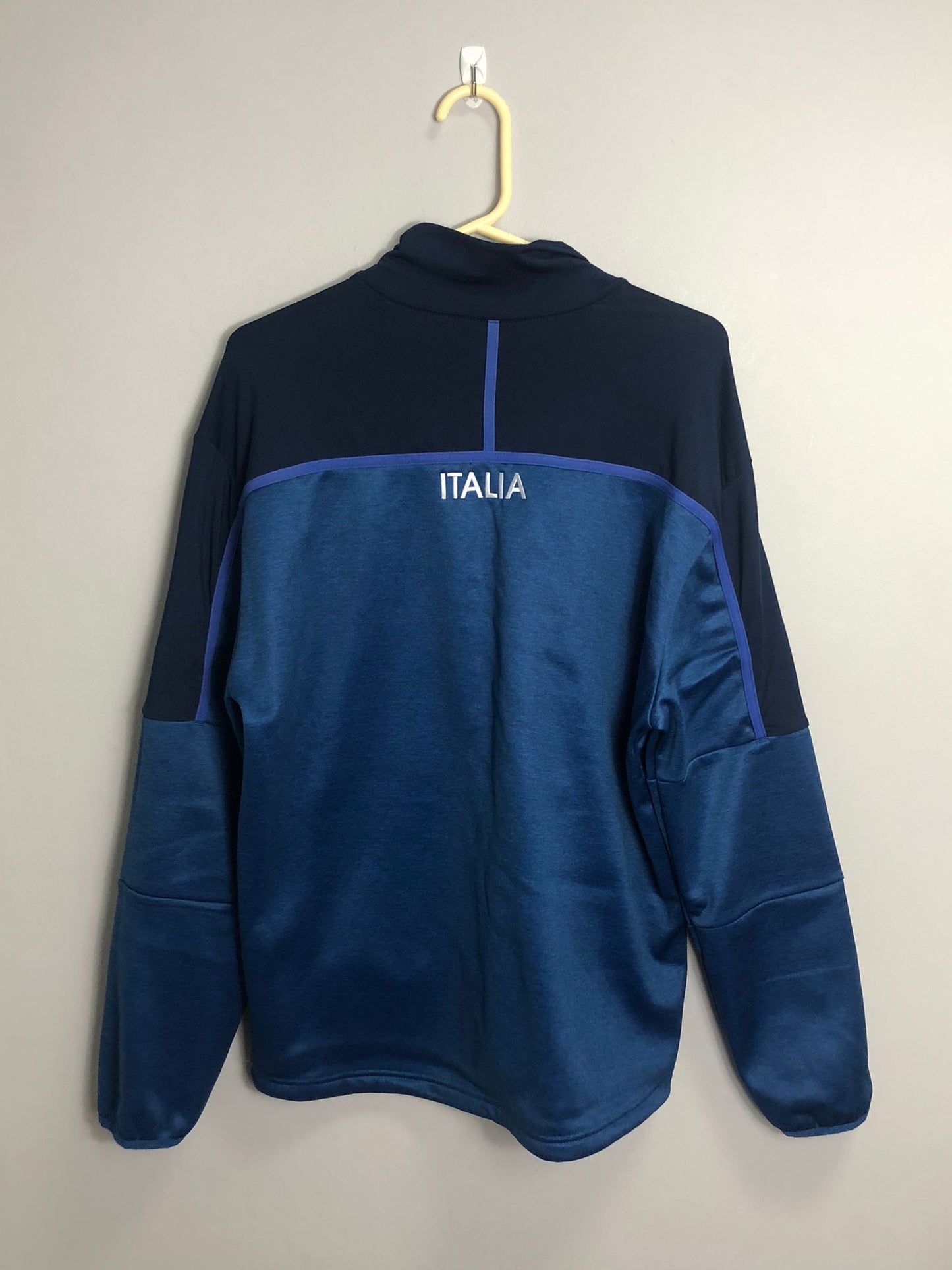 Italy Hooded Jacket - 44” Chest - Large