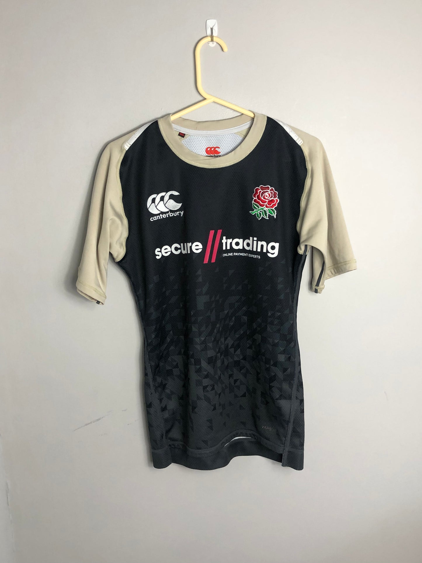 England 7s Training Shirt - 38” Chest - Medium