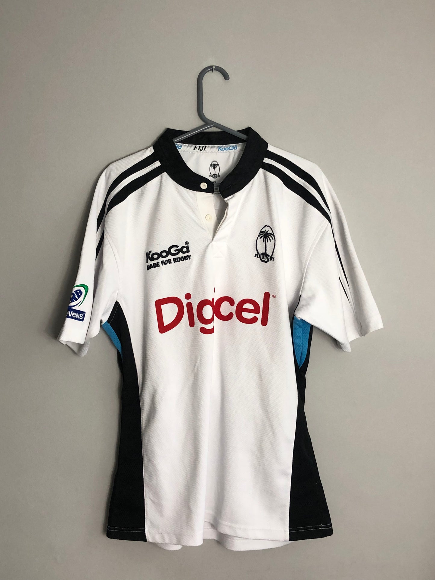 Fiji Rugby 7s Shirt - 44” Chest - XL
