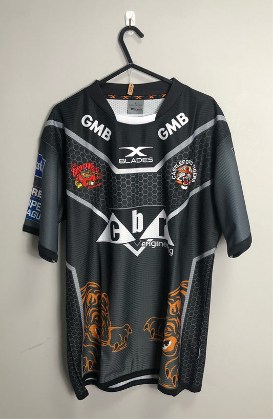 Castleford Tigers - 38” Chest